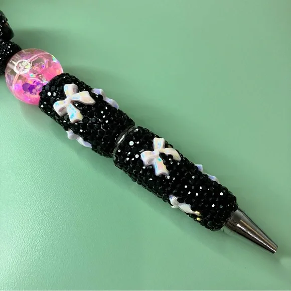 Black and Pink Handmade Beaded Pen with Bows Rhinestones & Pumpkin Cat - Picture 5 of 6